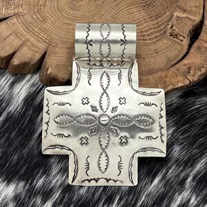 1990s Native American NAVAJO Sterling Silver Large Four-Way Cross Pendant